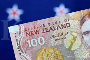 New Zealand cuts rates 50 bps, kiwi tumbles as markets bet on more aggressive easing